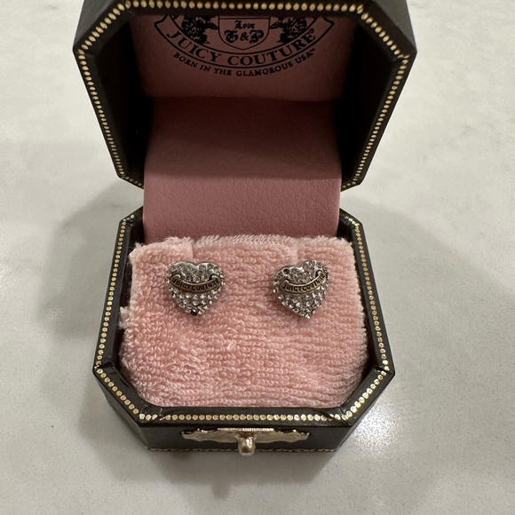 Juicy Couture Silver Heart Crystal Stud Earrings with Box - Picture 1 of 3
